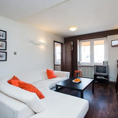 Modern 2bdr In Kazimierz With Aircon